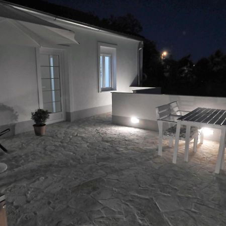 ツリクヴェニツァCasa De Reaアパートメント エクステリア 写真